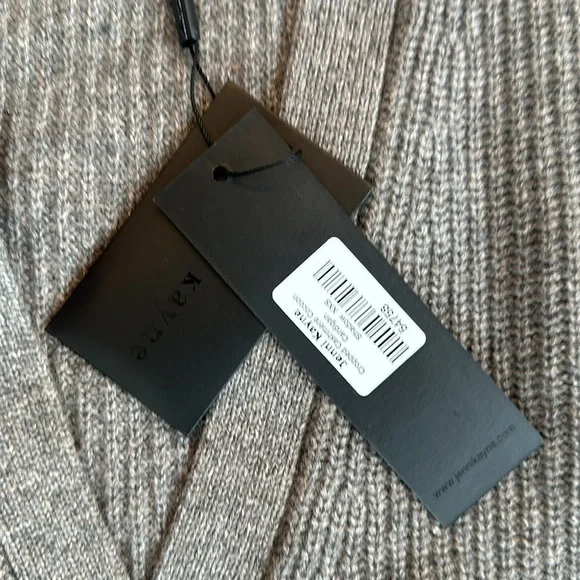 JENNI KAYNE
Cropped Cashmere Cocoon Cardigan new color  Seasonal:Shadow - Picture 9 of 12